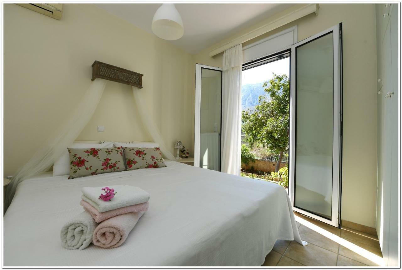 Cozy Home With Great View In Ancient Corinth Luaran gambar